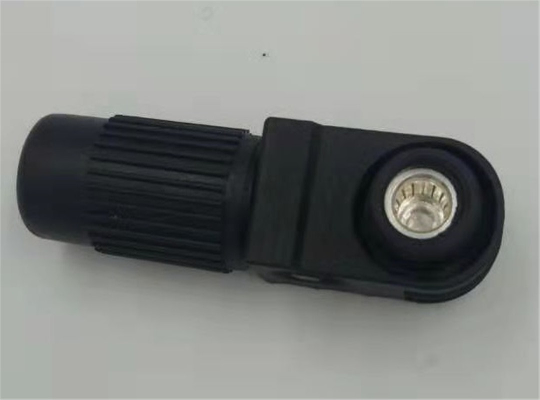 Photovoltaic energy storage TUV certification connector chassis 120A connector