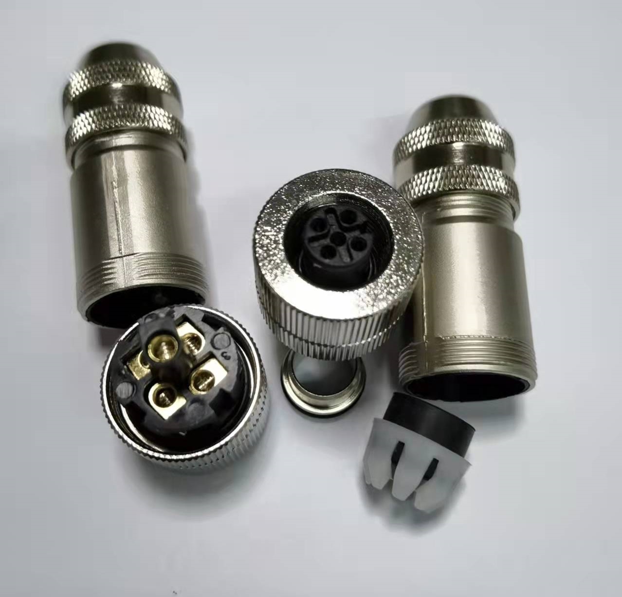 Metal shielded M12 connector a code 5pins waterproof connector