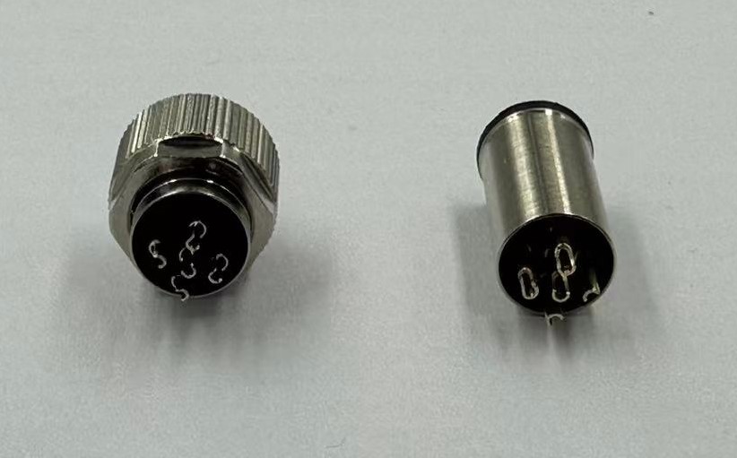 Integrating Rugged Connectors Into Harsh Industrial Environments