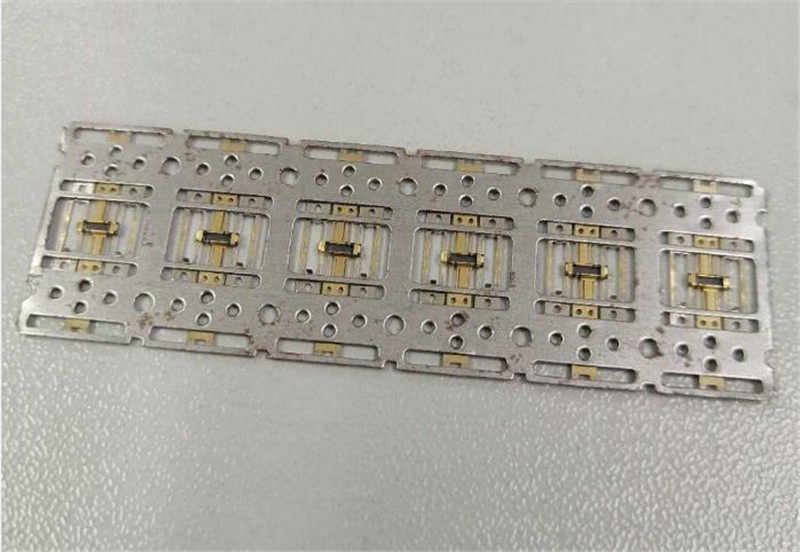 五金精密冲压成型LED发光灯芯SMT成型超薄注塑件