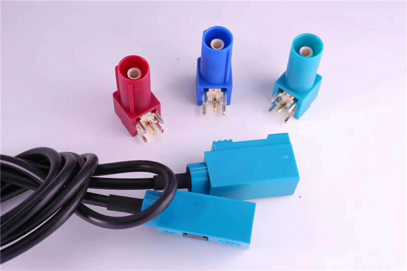 工业电缆连接器中的射频与同轴连接器微波器件低阻负载连接线