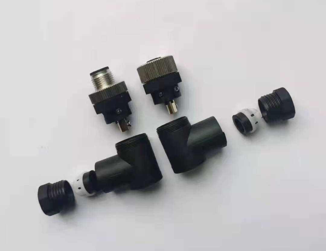 工业连接器-M12连接器-塑料直角连接器-4pin 5pin 圆形连接器