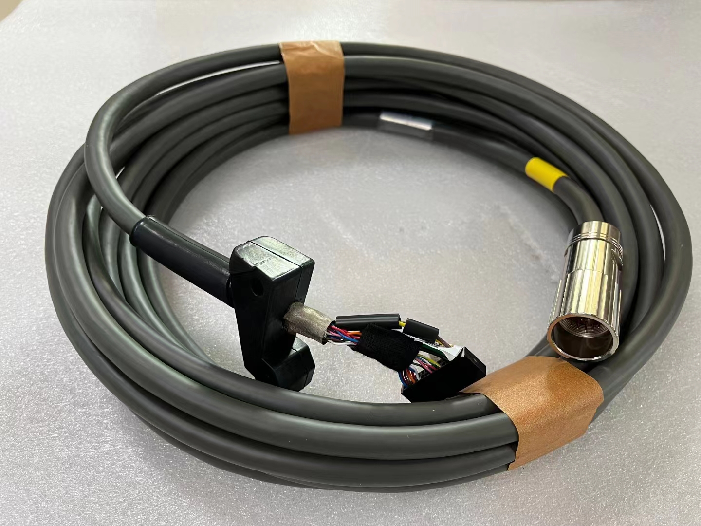工业机器人电机线缆M23连接器电缆