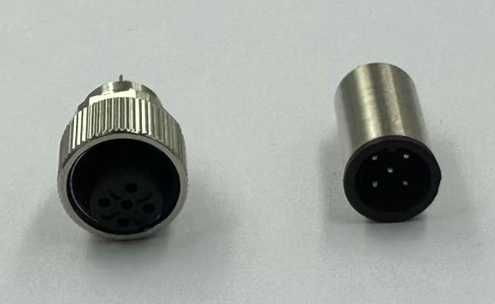 将坚固的连接器集成到恶劣的工业环境中