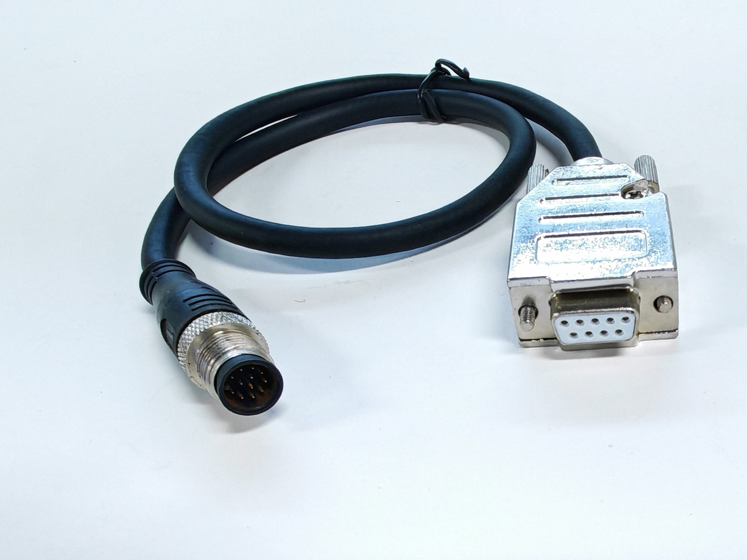 需要坚固连接器的汽车、铁路和军用航空等领域的应用