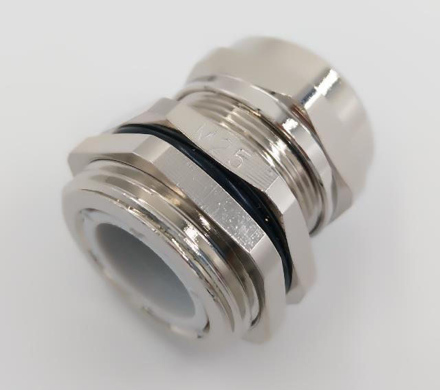 M20 cable gland with M12 connector wire harness
