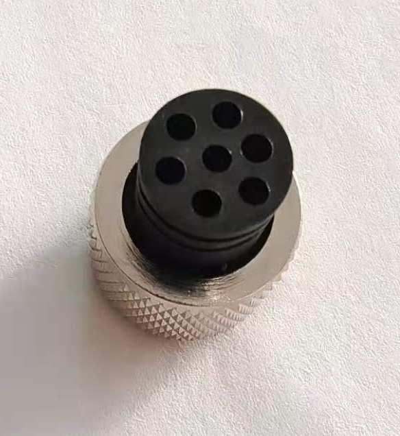 Industrial injection molding female M16 waterproof 6pin molding connector
