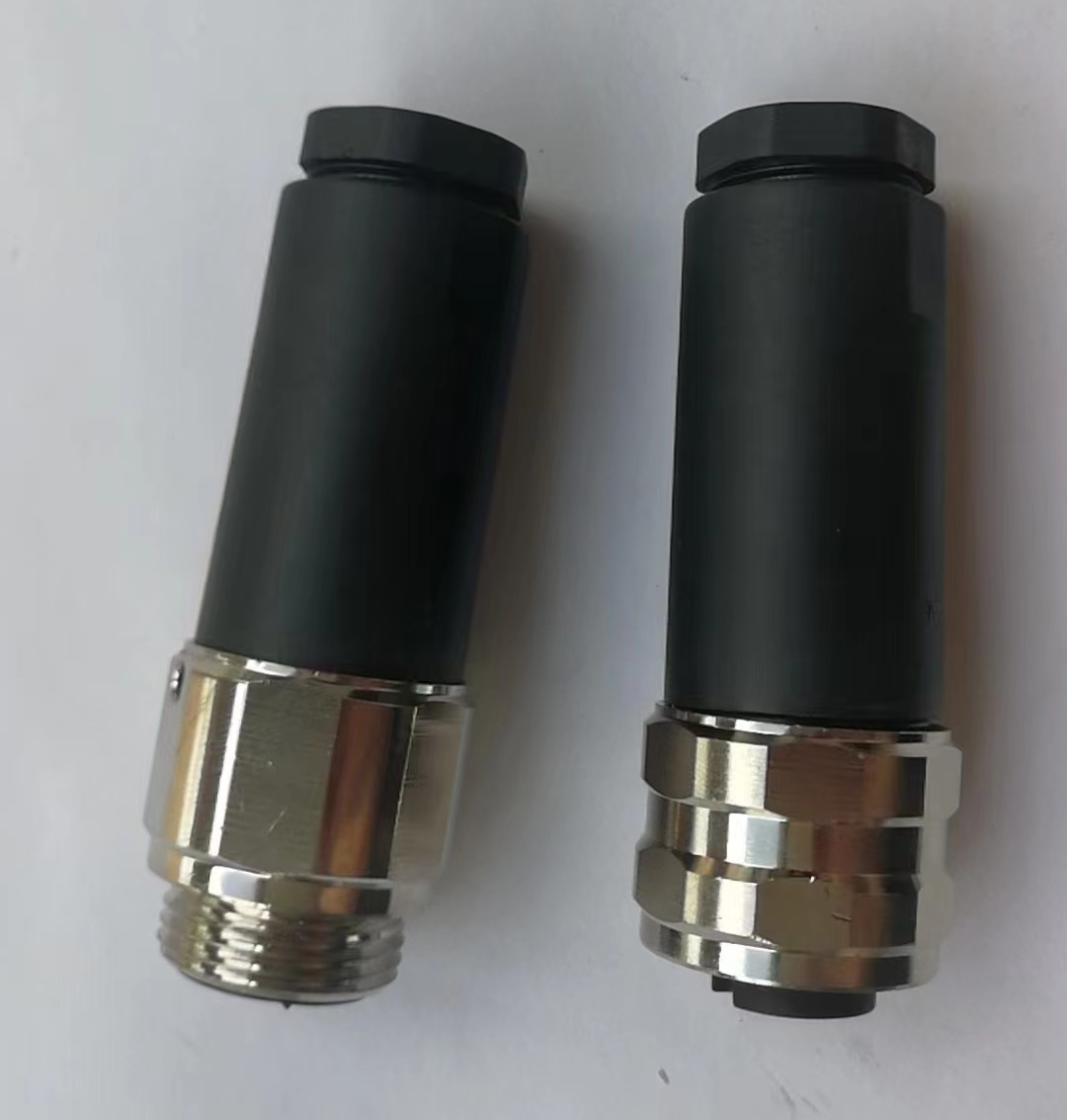 Industrial adapter M 7/8 waterproof connector screw connector