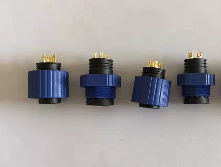 医疗M12连接器全塑料防水连接器医疗信号连接器