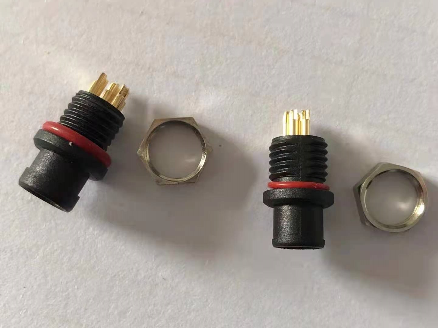 M8快锁公头母座连接器线材注塑成型连接器