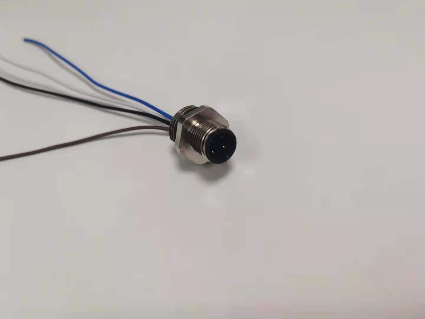 M12工业连接器板端公头连接器