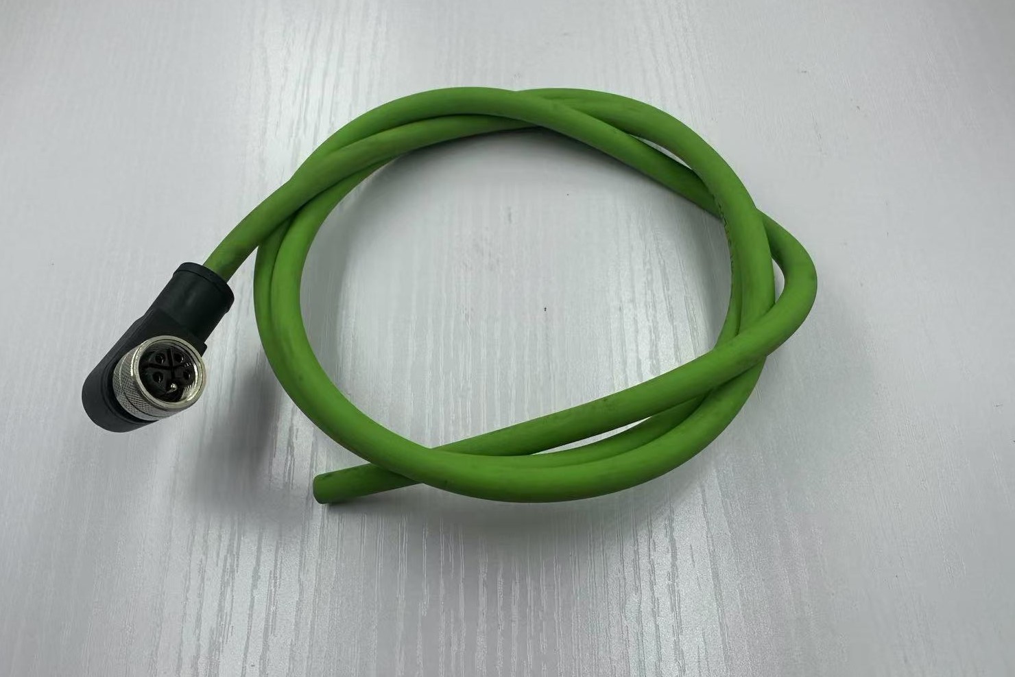 了解5针电动自行车连接器的防腐优势